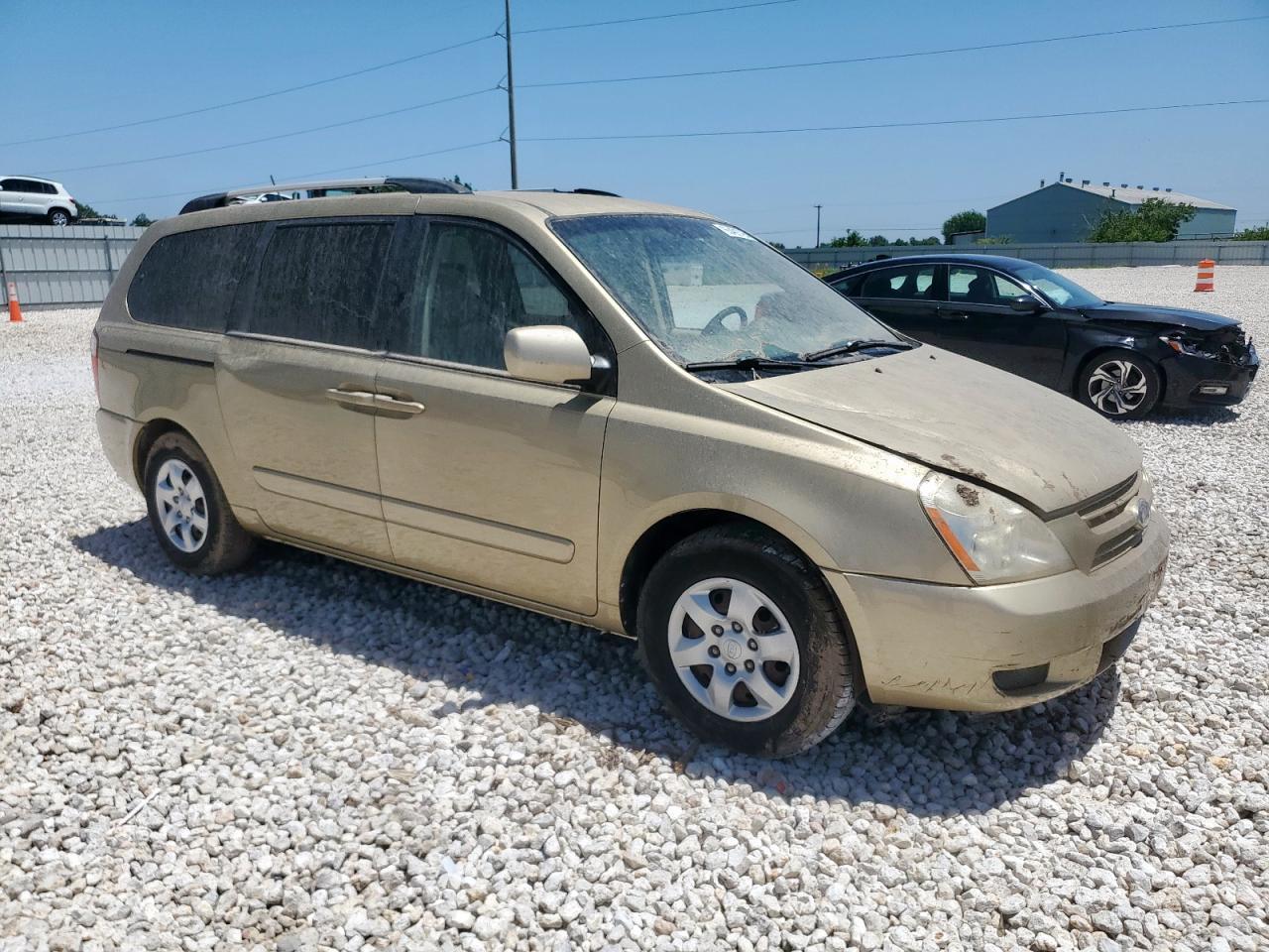 2010 Kia Sedona Lx - Image 4