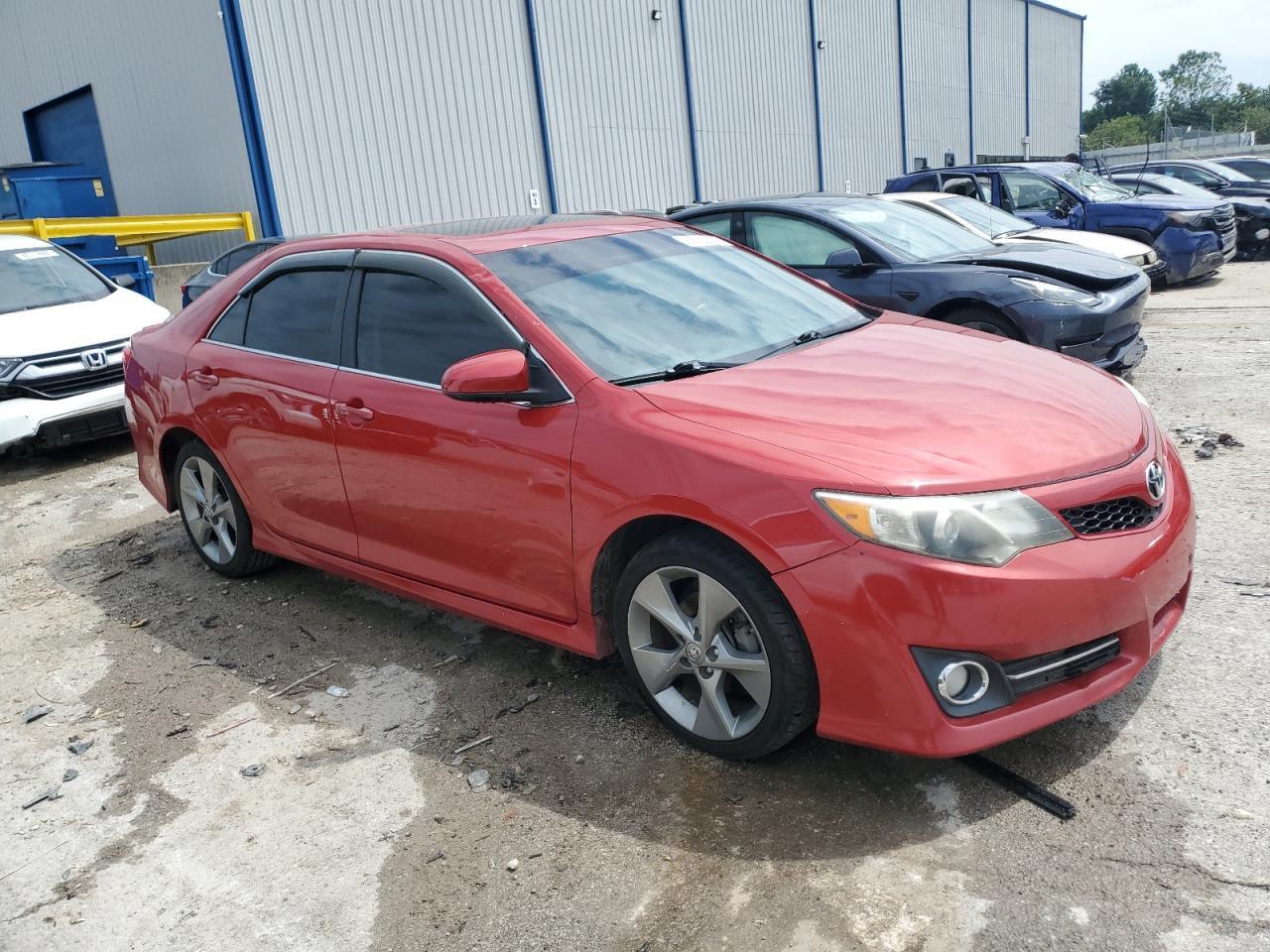 2012 Toyota Camry Base - Фото 4