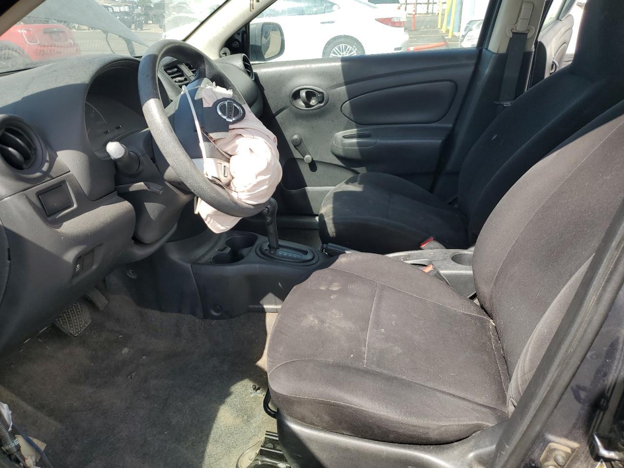 2015 Nissan Versa S - Image 7