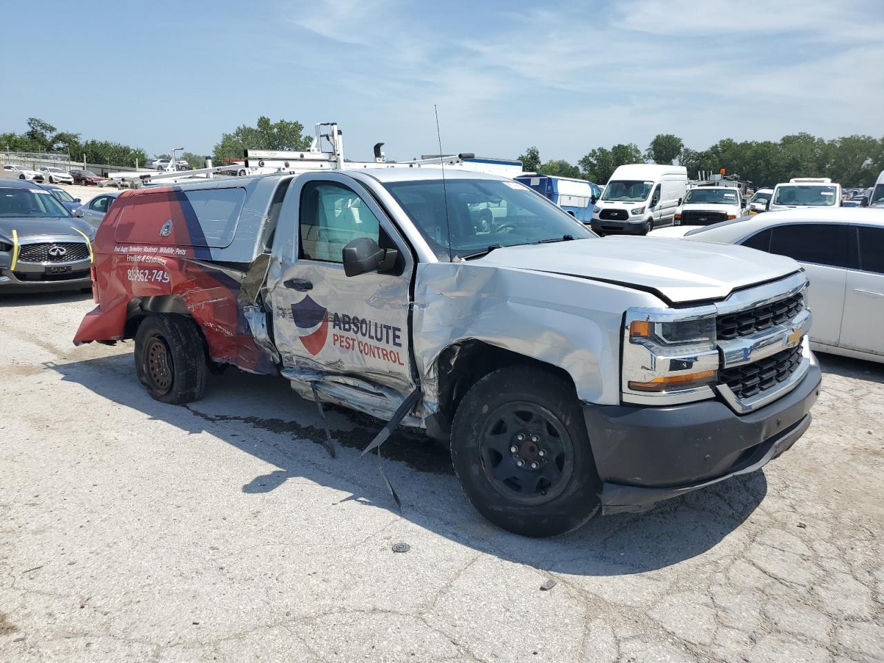 2018 Chevrolet Silverado C1500 - Фото 4