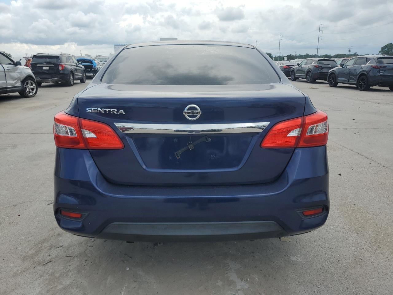 2016 Nissan Sentra S - Фото 6