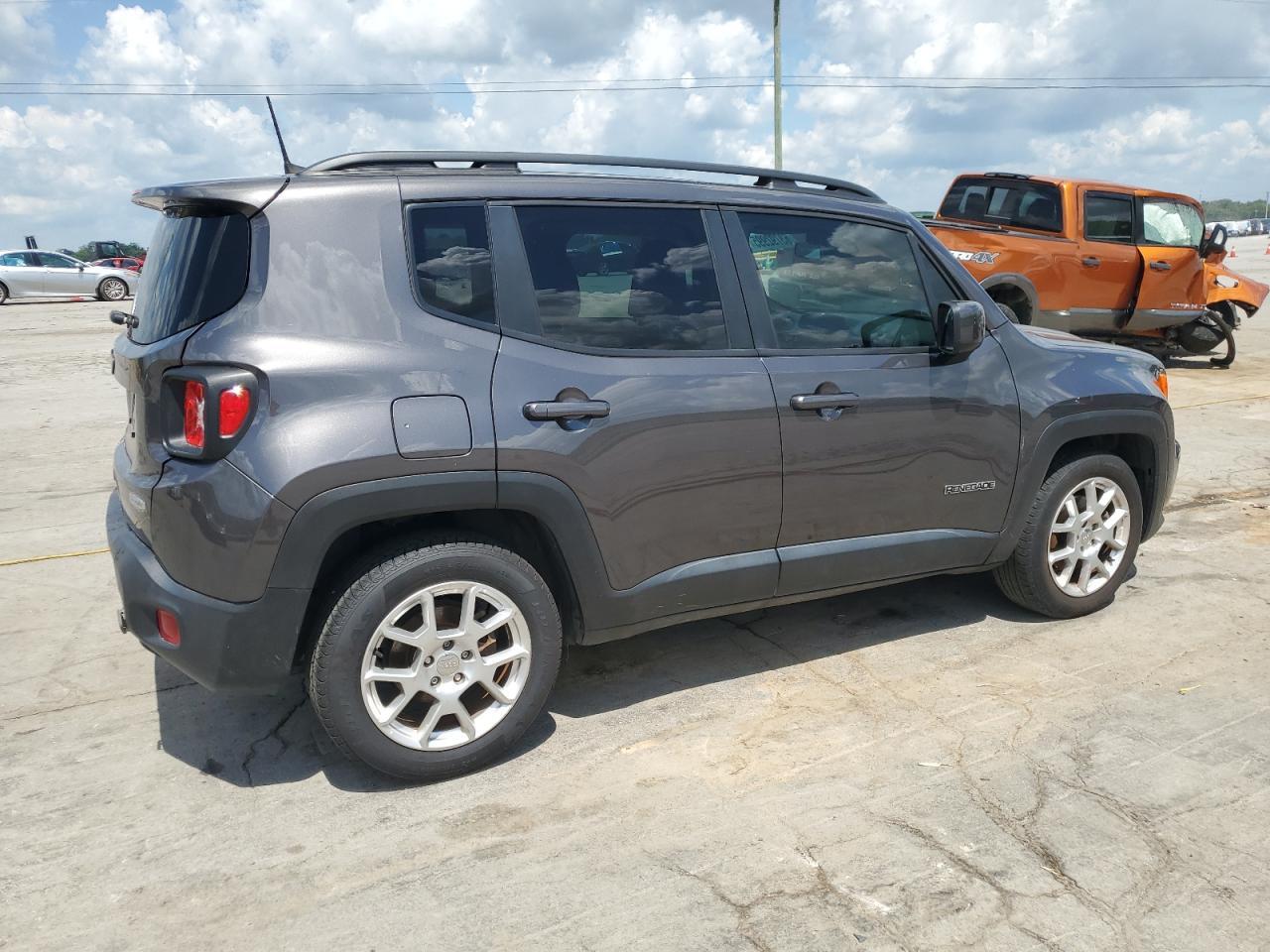 2019 Jeep Renegade Latitude - Фото 3