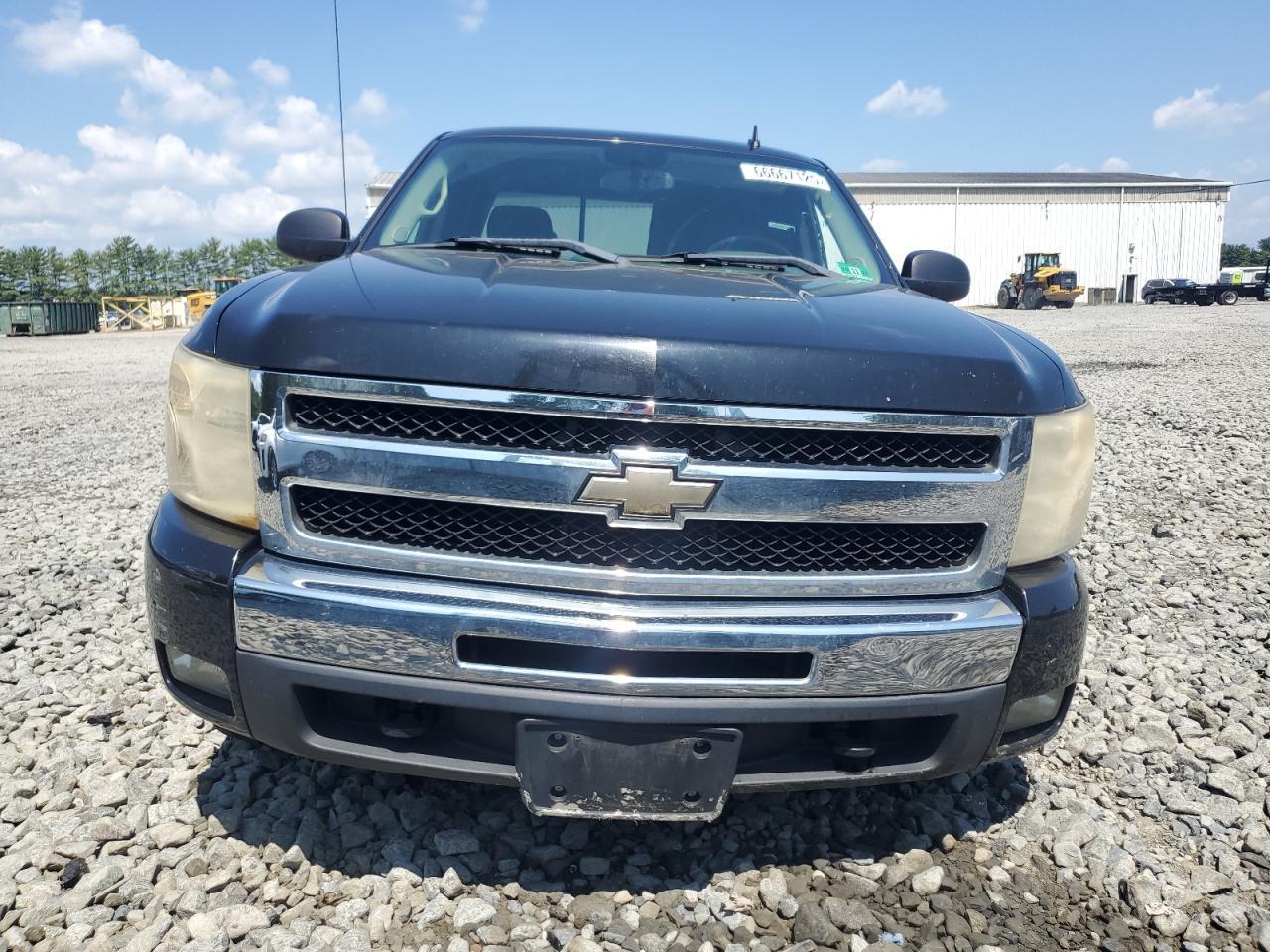 2011 Chevrolet Silverado K1500 Lt - Image 5