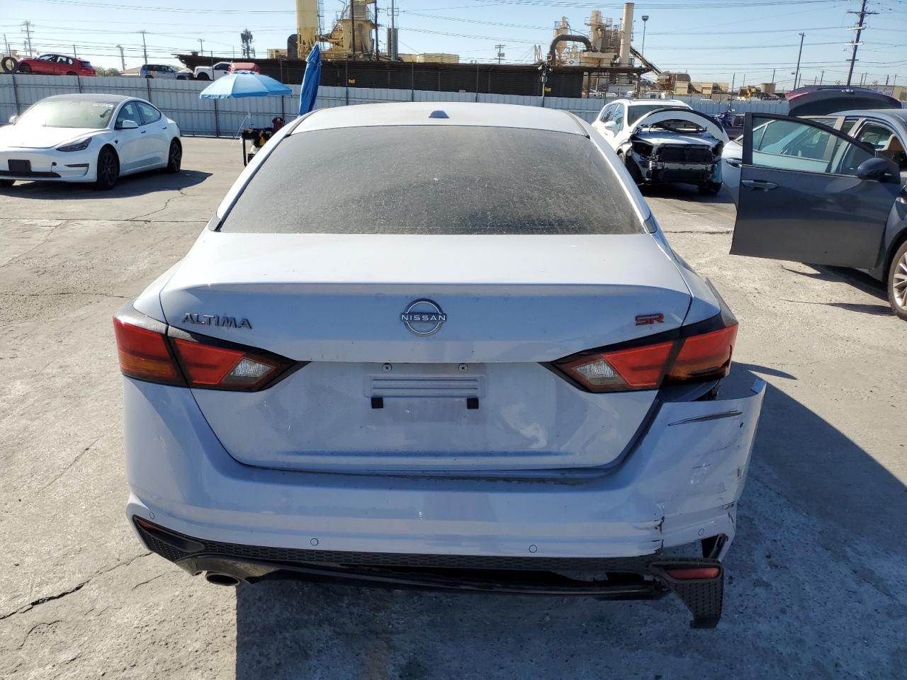 2024 Nissan Altima Sr - Image 6