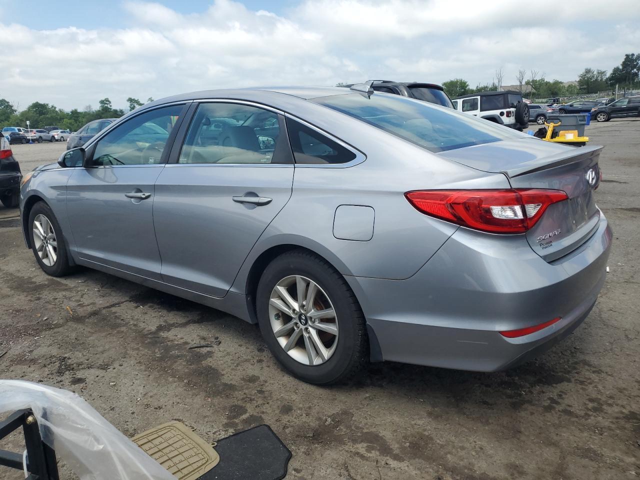 2015 Hyundai Sonata Se - Фото 2