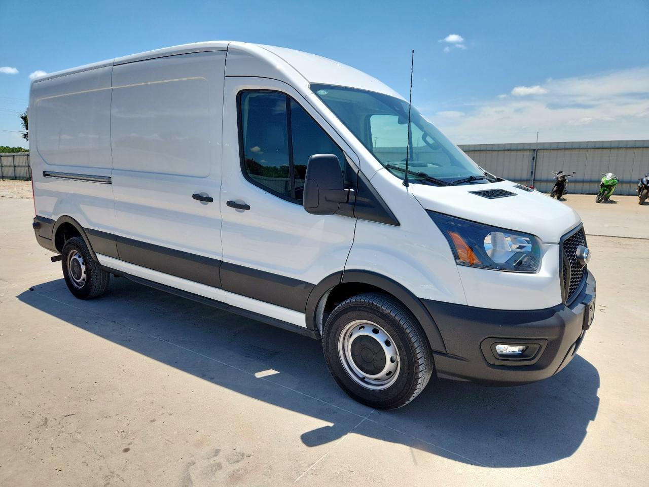 2024 Ford Transit T-250 - Image 4