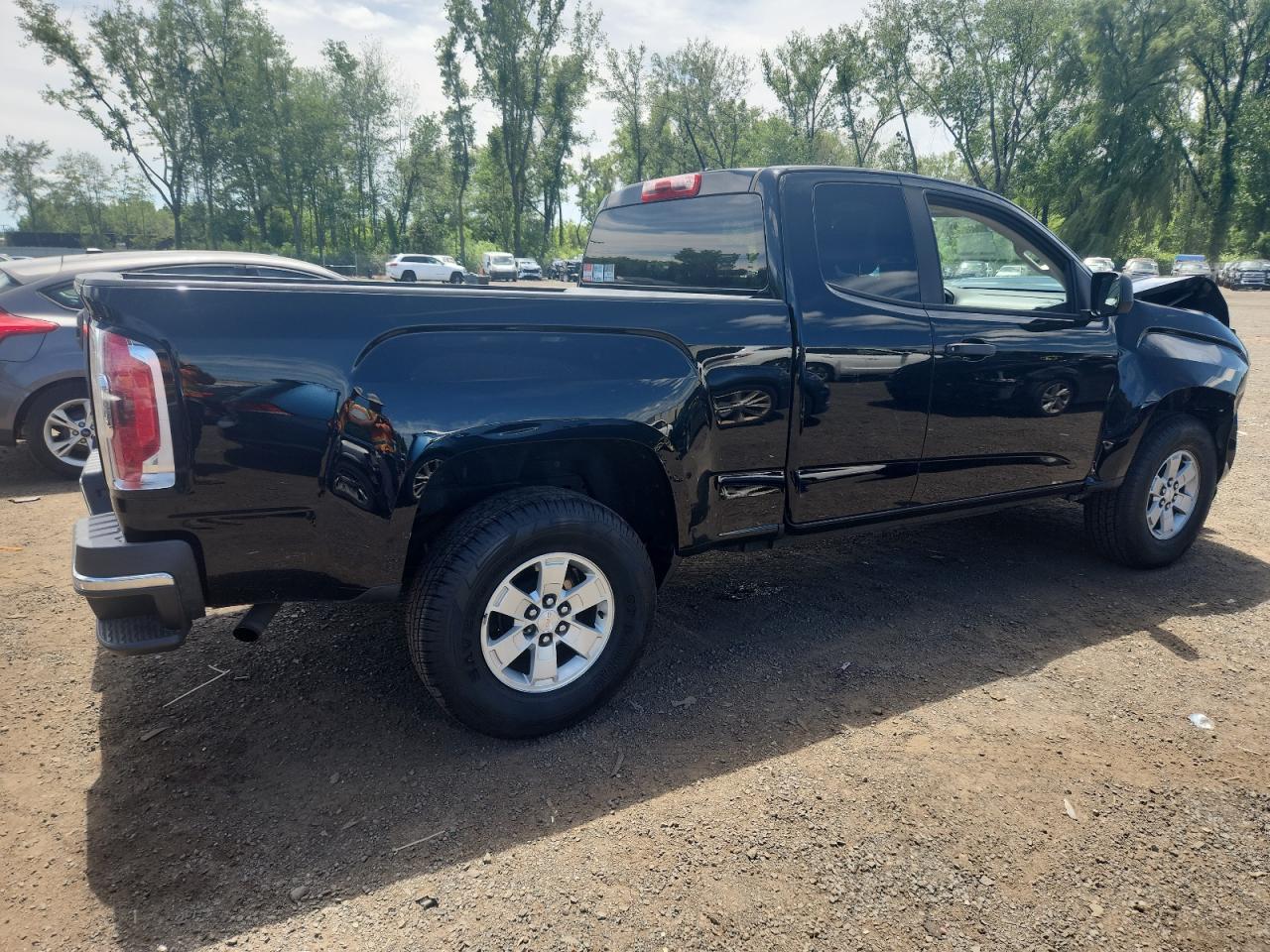 2018 GMC Canyon - Image 3