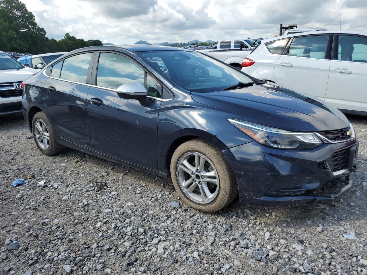 2016 Chevrolet Cruze Lt - Image 4