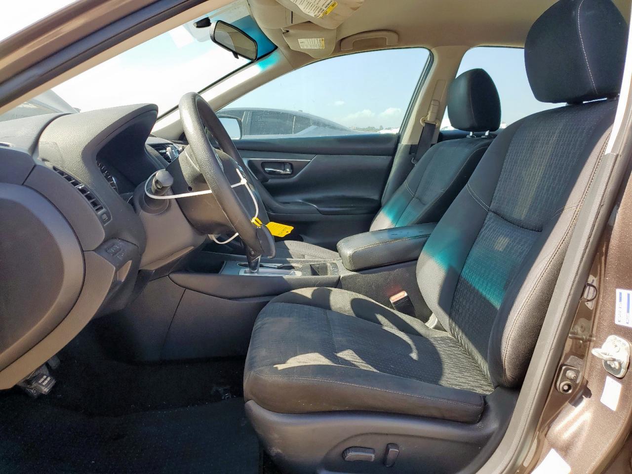2016 Nissan Altima 2.5 - Image 7