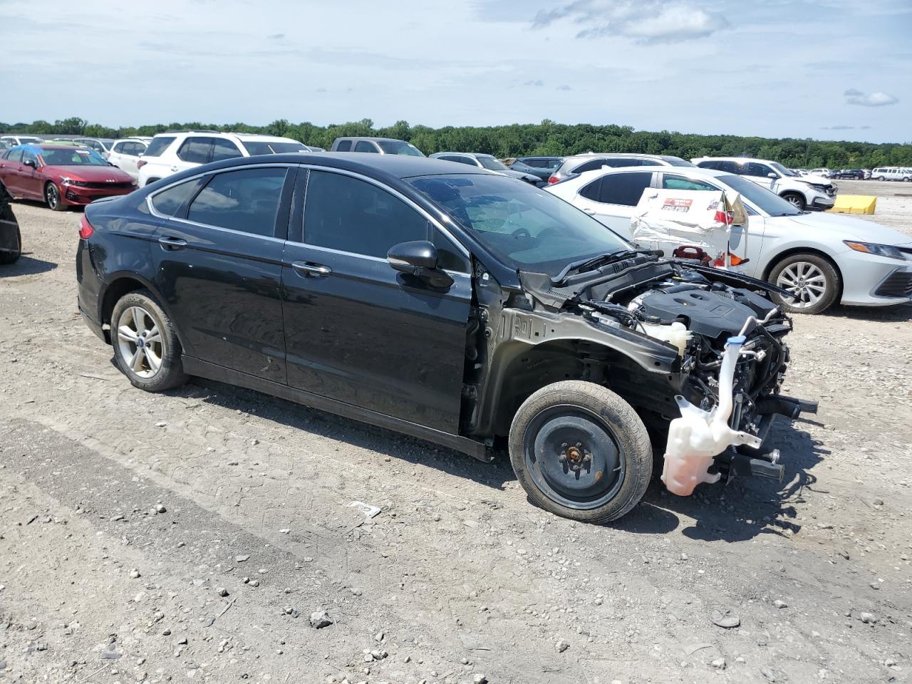 2016 Ford Fusion Titanium - Image 4