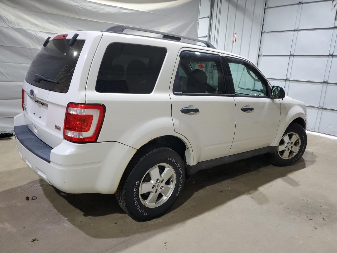 2011 Ford Escape Xlt - Фото 3