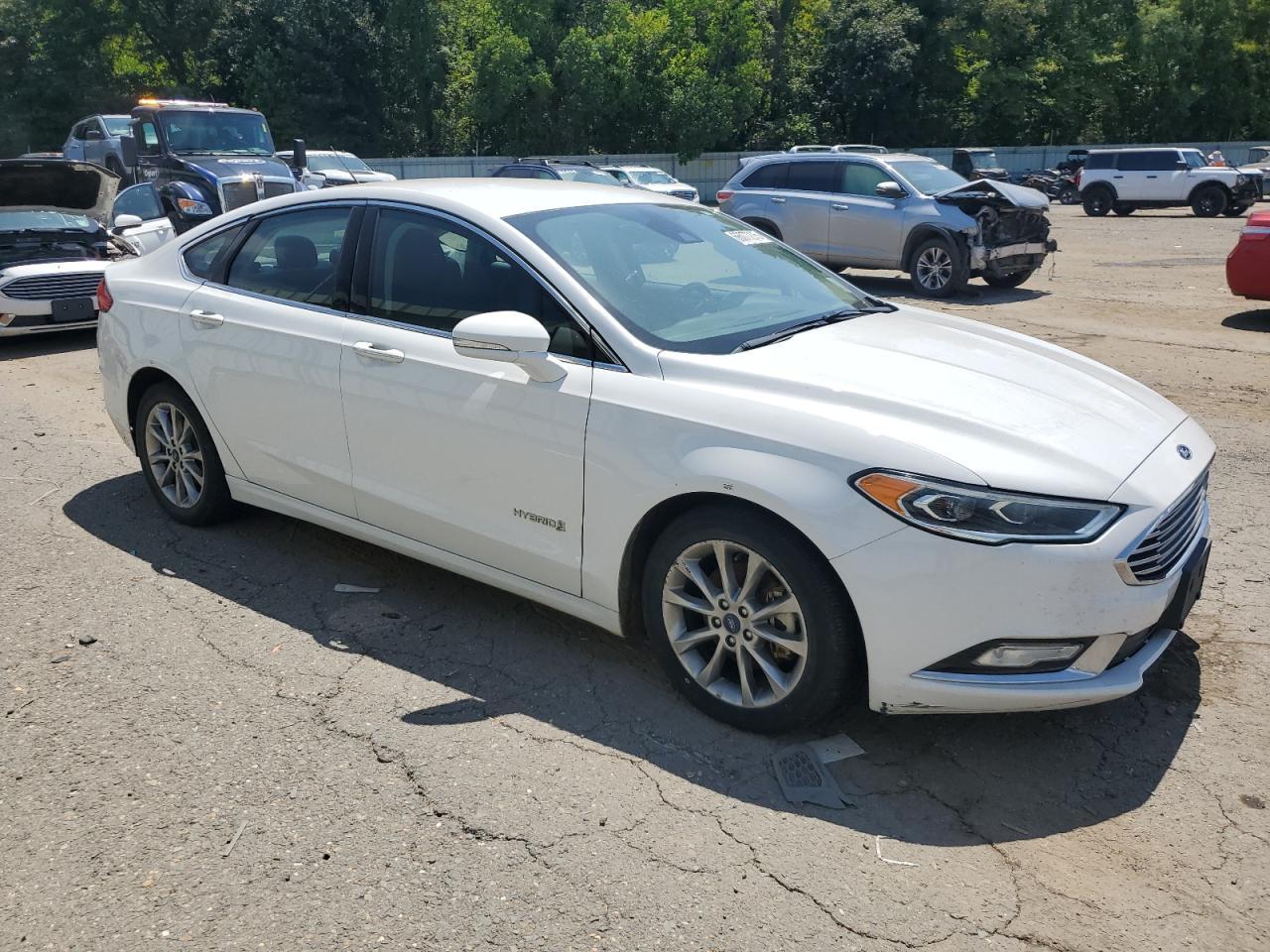 2017 Ford Fusion Se Hybrid - Фото 4