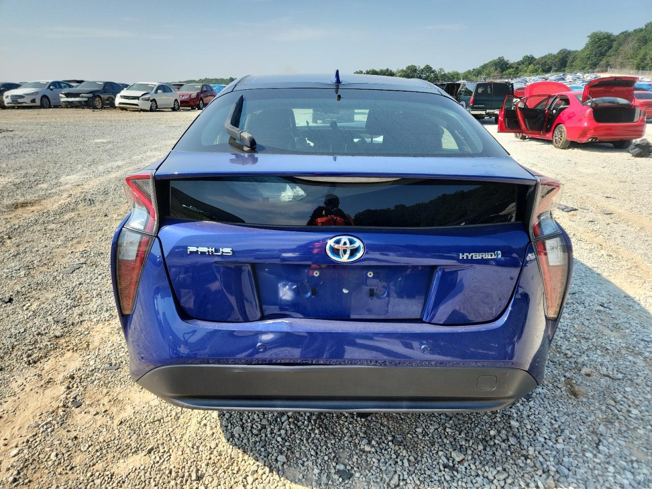 2018 Toyota Prius - Image 6