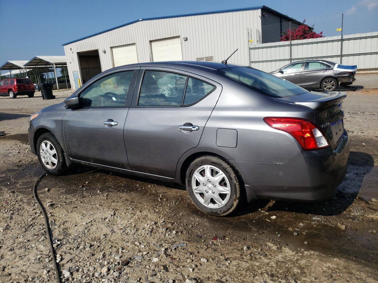 2016 Nissan Versa 1.6 Sv - Image 2
