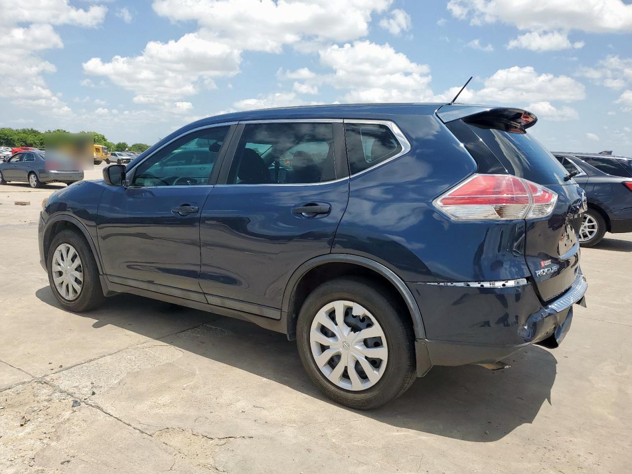 2016 Nissan Rogue S - Image 2