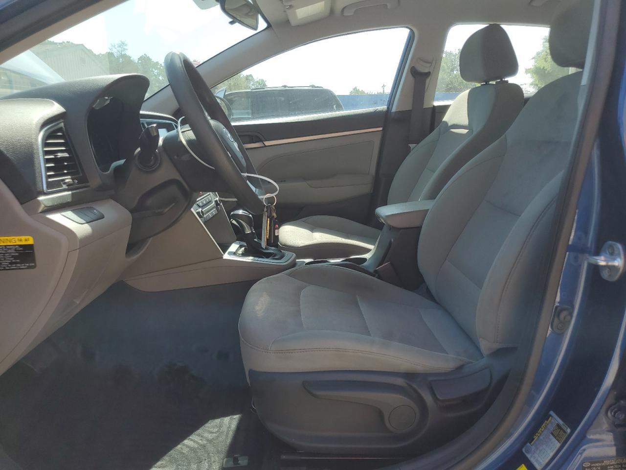 2017 Hyundai Elantra Se - Фото 7
