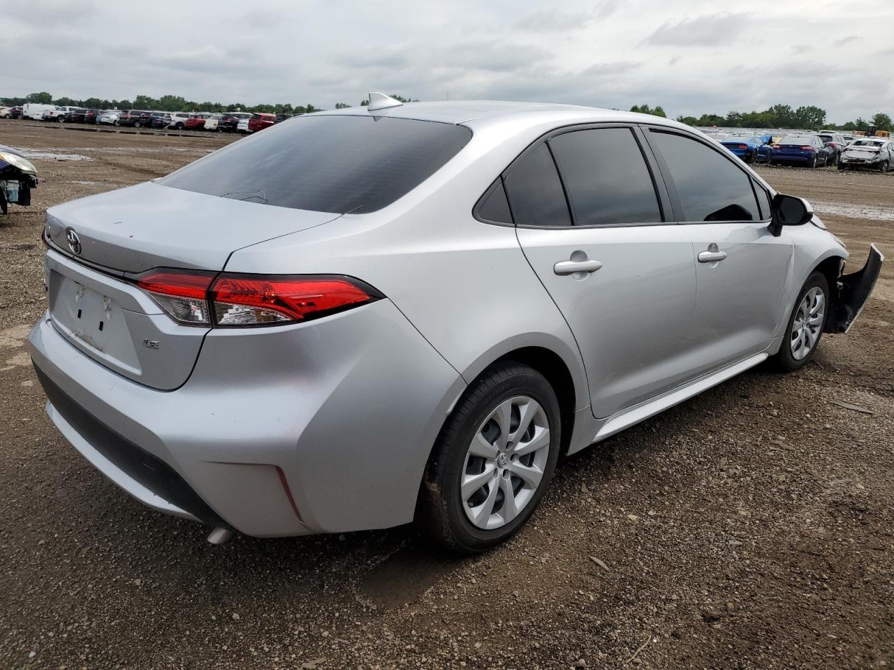 2022 Toyota Corolla Le - Фото 3