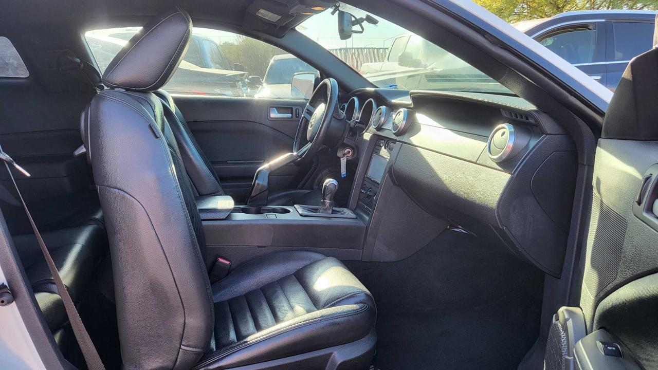 2009 Ford Mustang Shelby Gt500 - Image 5