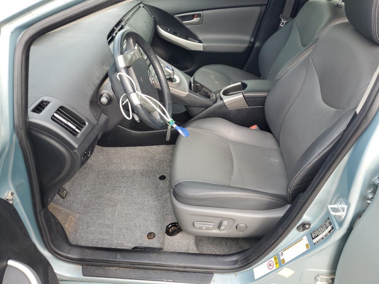 2015 Toyota Prius - Фото 7