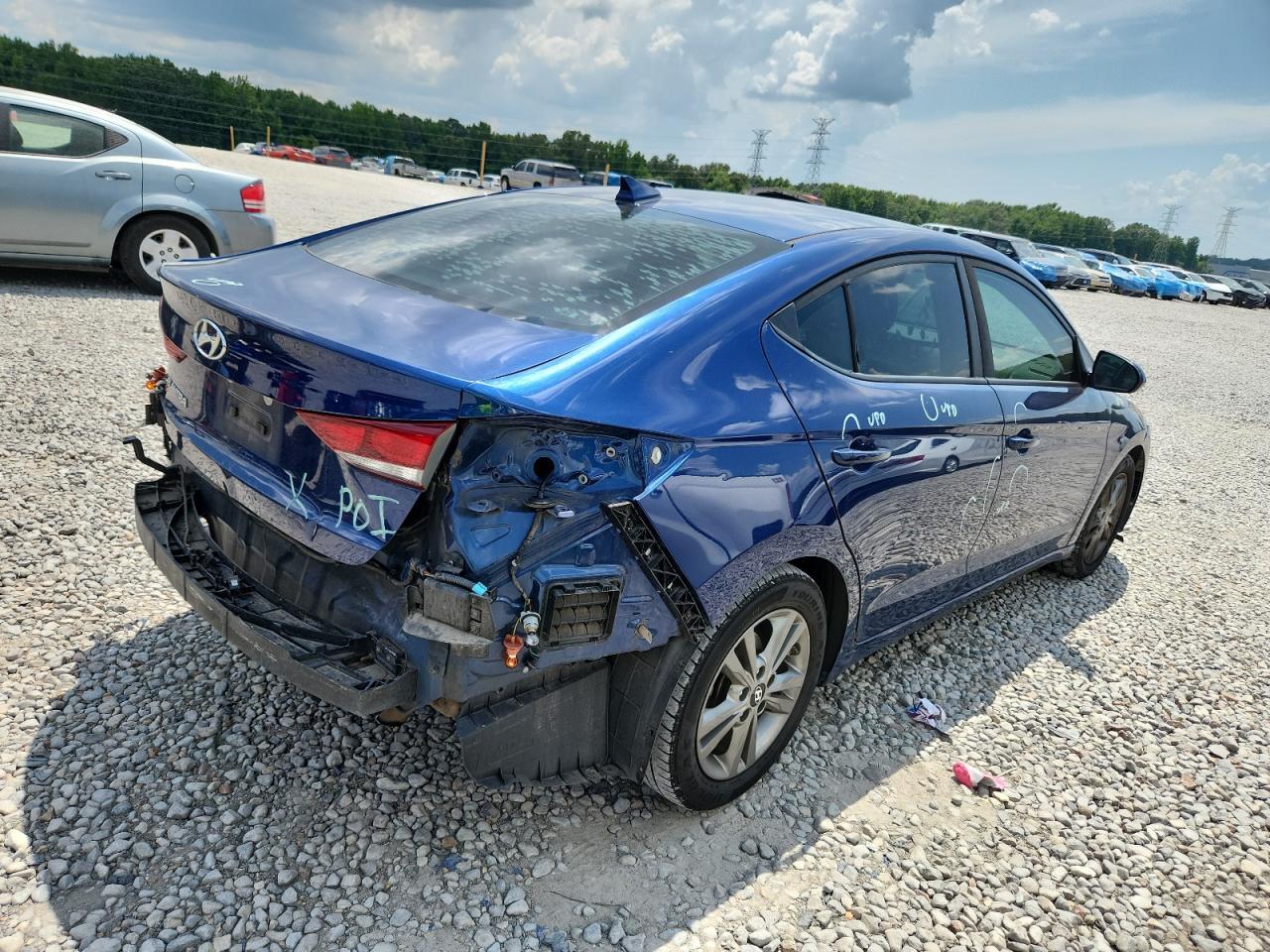 2018 Hyundai Elantra Sel - Фото 3