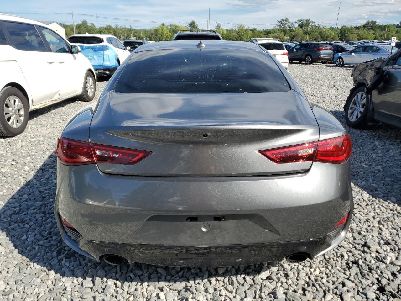 2017 Infiniti Q60 Premium - Image 6