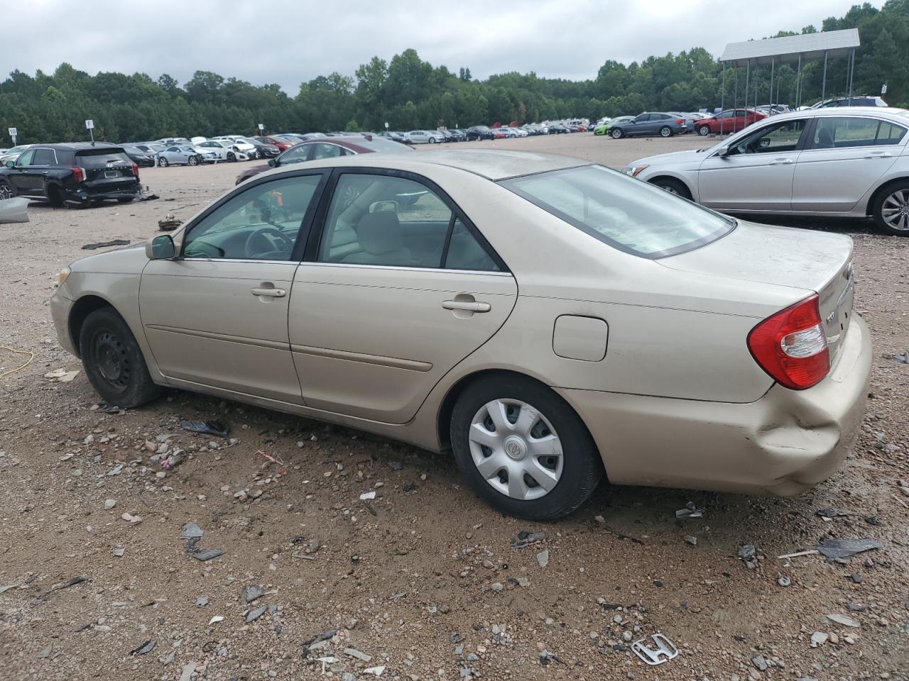 2004 Toyota Camry Le - Фото 2