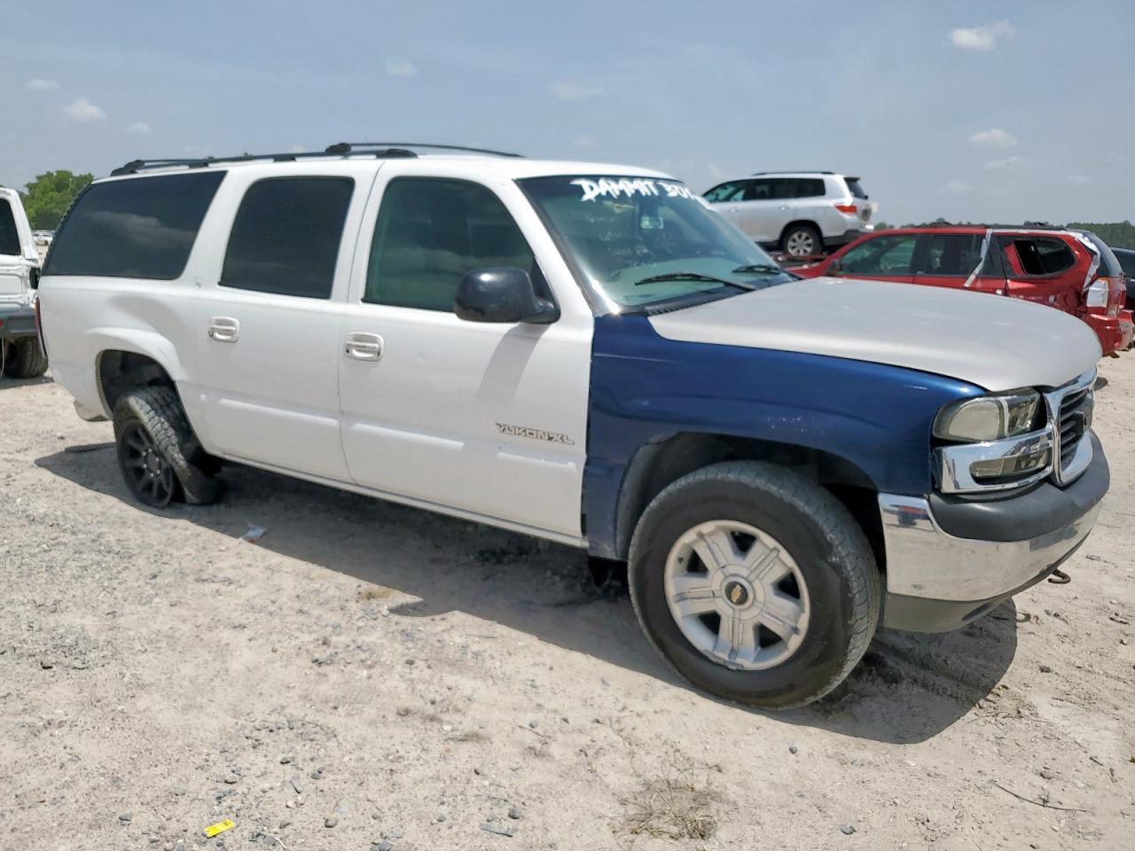 2001 GMC Yukon Xl K1500 - Image 4