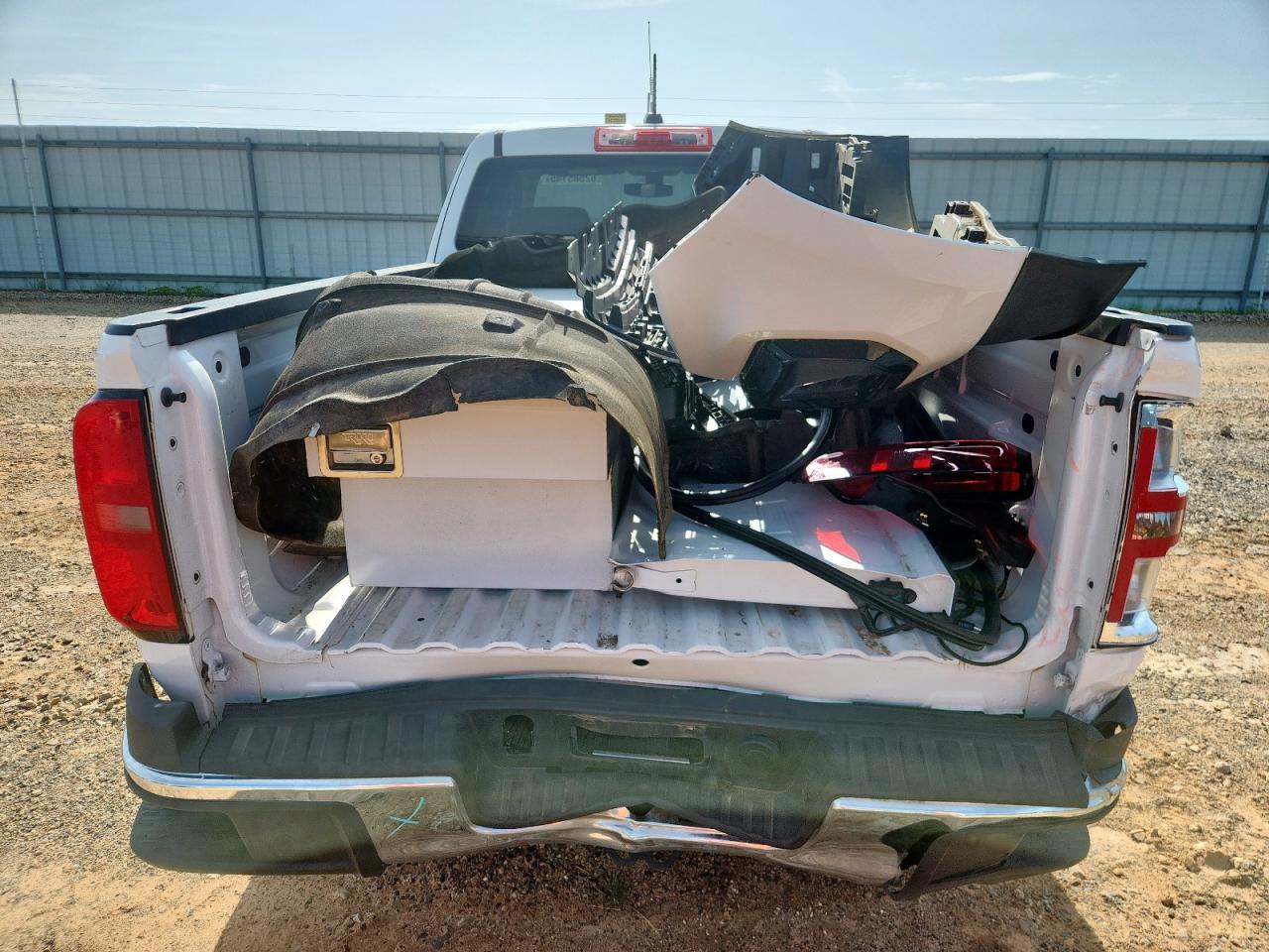 2022 Chevrolet Colorado - Фото 6