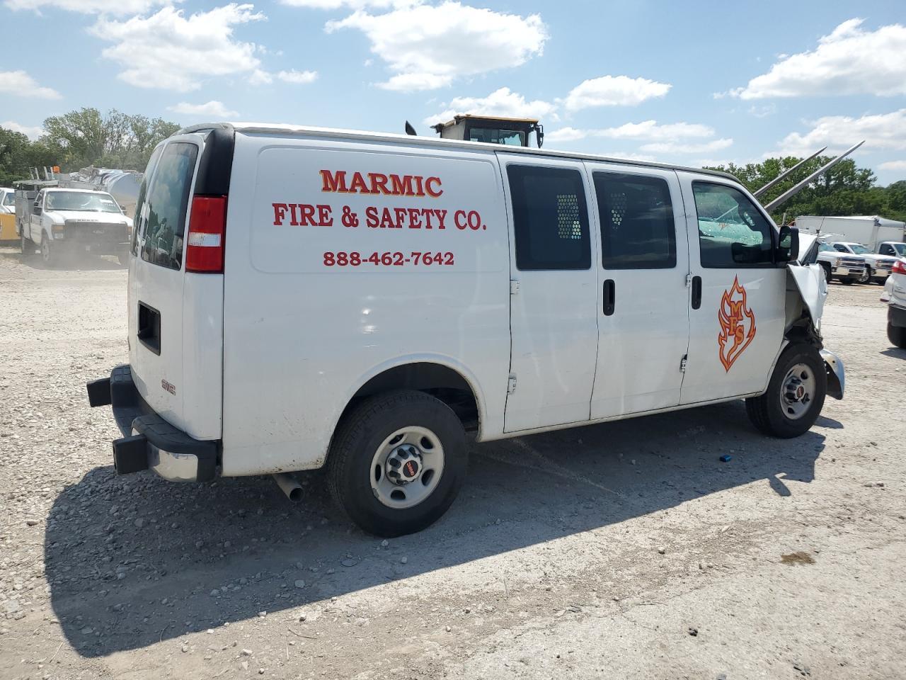 2021 GMC Savana G2500 - Фото 3