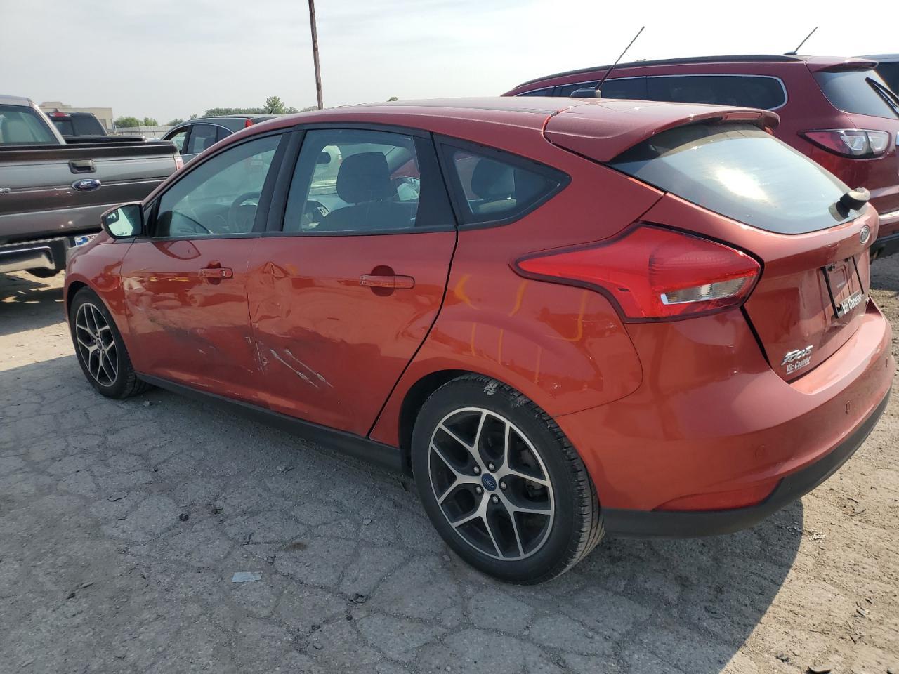 2018 Ford Focus Sel - Фото 2