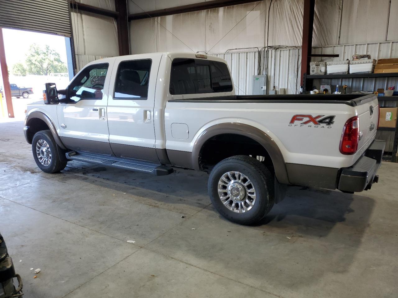 2016 Ford F250 Super Duty - Image 2