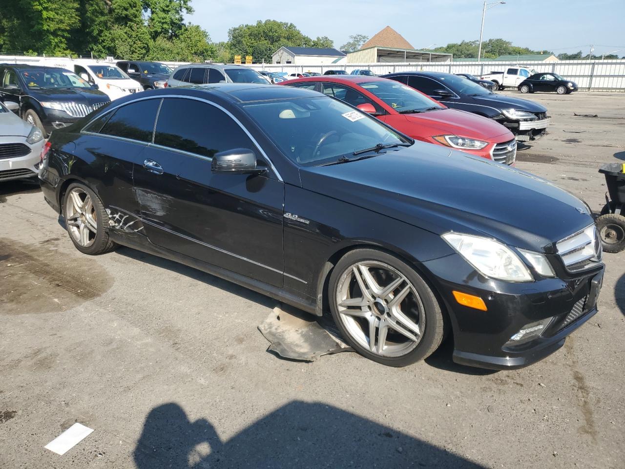 2011 Mercedes-Benz E 550 - Image 4