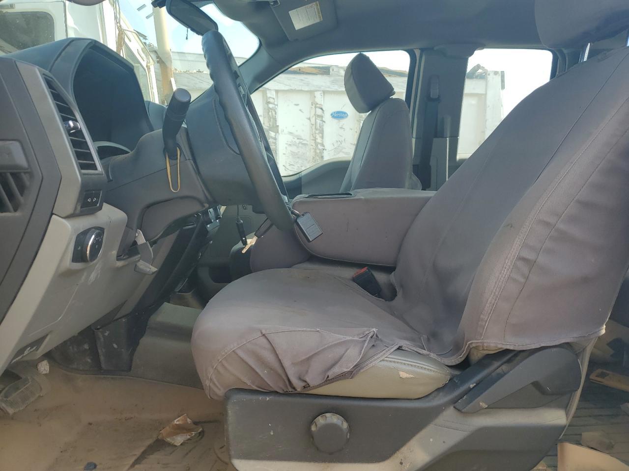 2021 Ford F350 Super Duty - Image 7