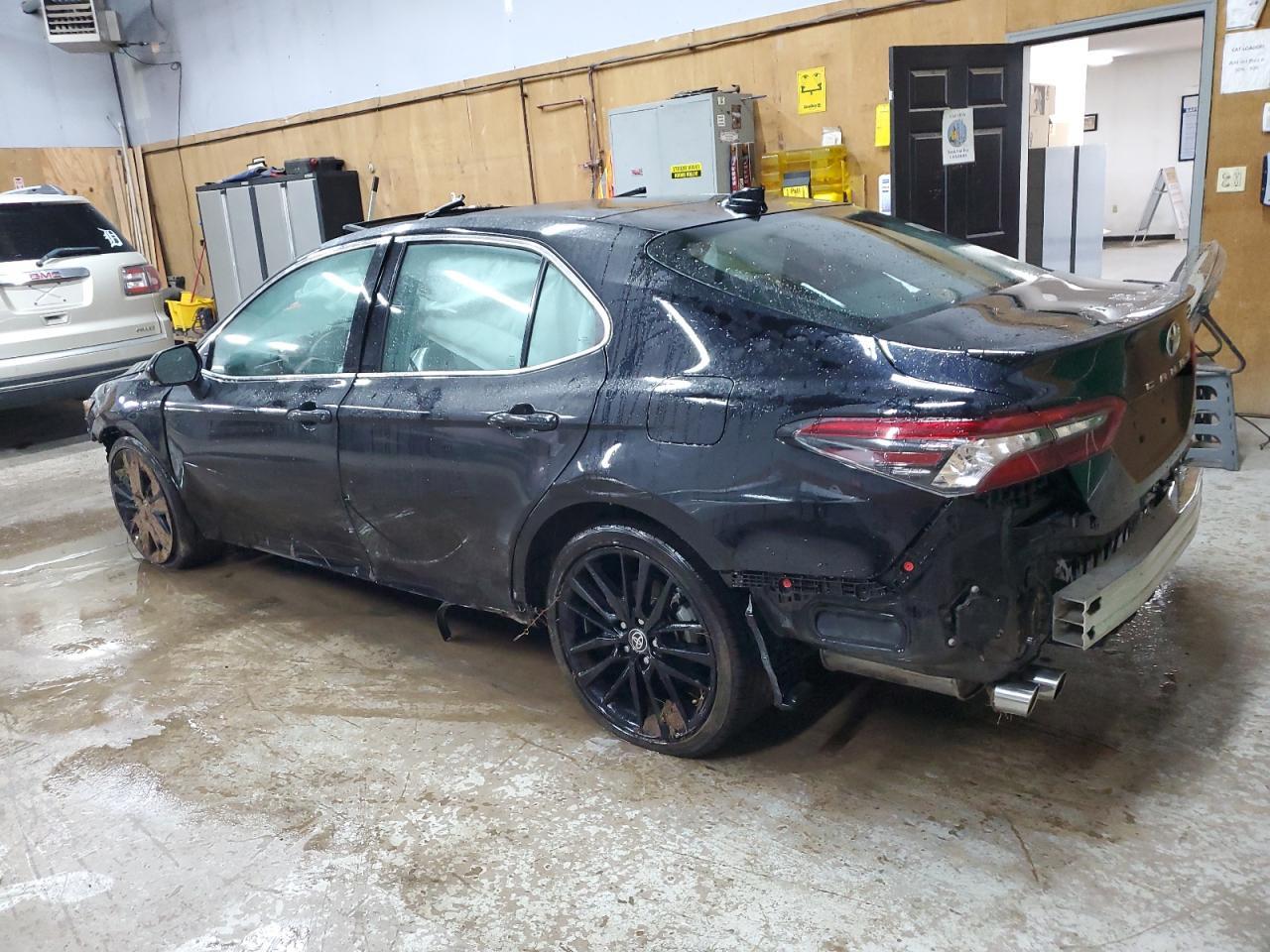 2021 Toyota Camry Xse - Image 2