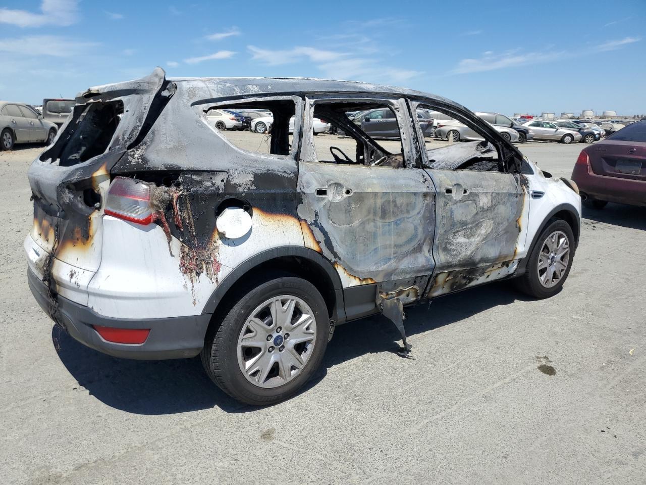 2015 Ford Escape S - Image 3