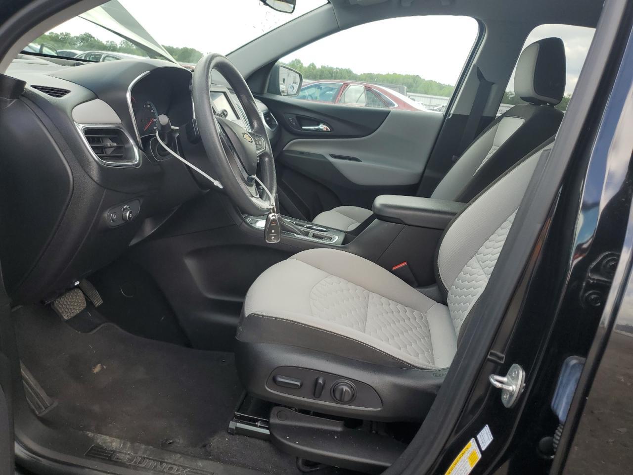 2020 Chevrolet Equinox Ls - Image 7