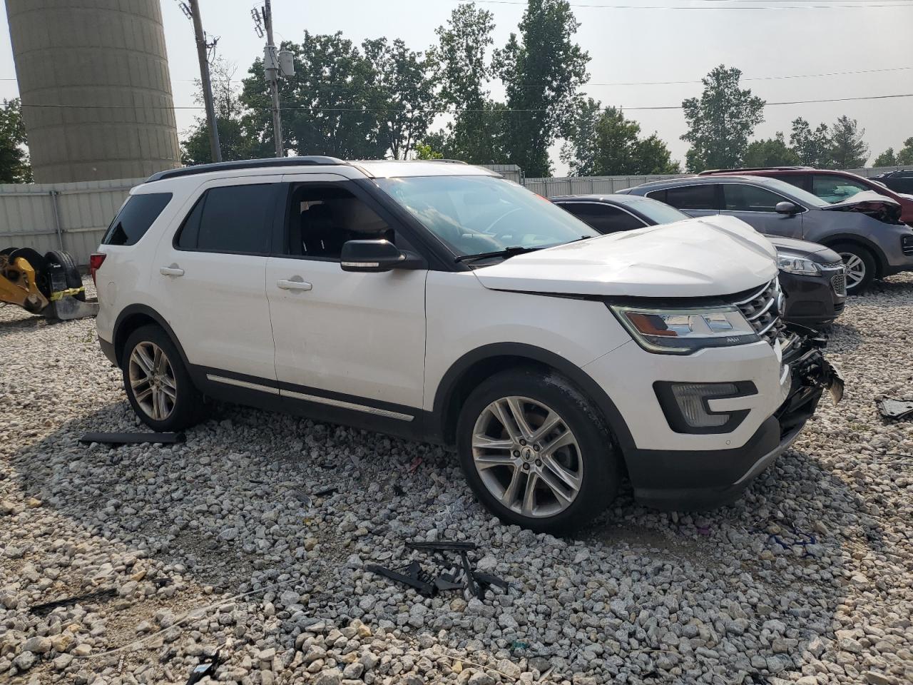 2017 Ford Explorer Xlt - Фото 4