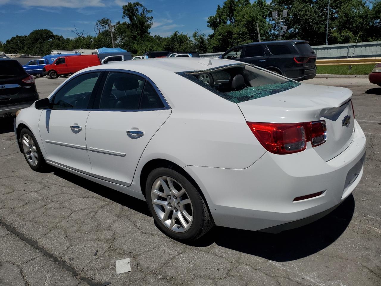 2014 Chevrolet Malibu 1Lt - Фото 2