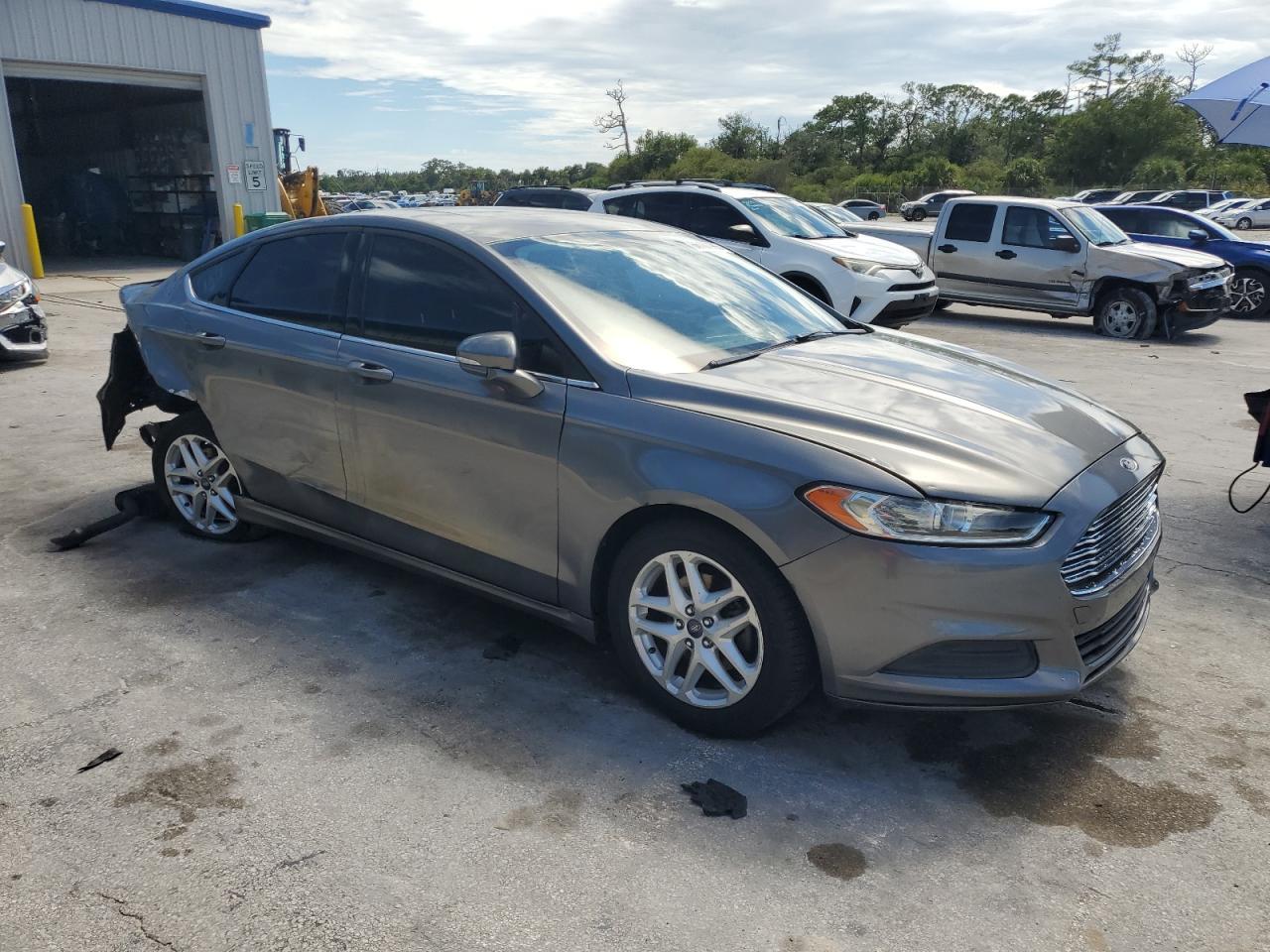 2014 Ford Fusion Se - Фото 4