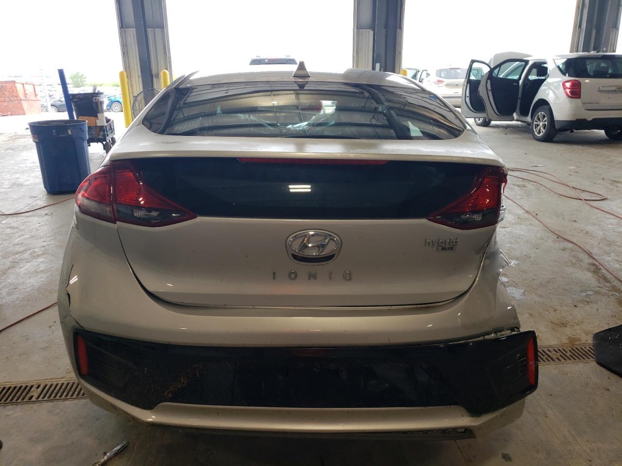 2019 Hyundai Ioniq Blue - Image 6