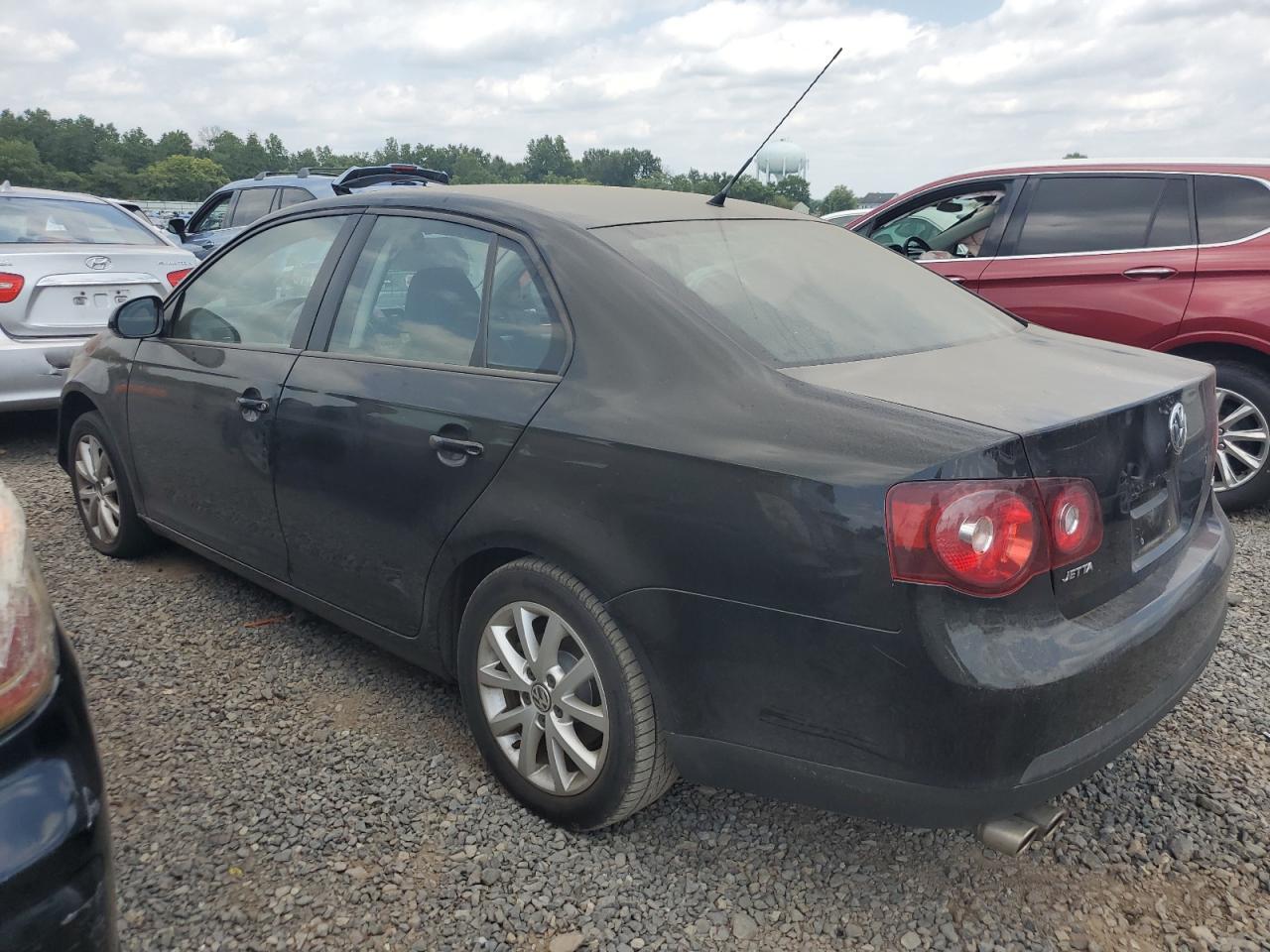 2010 Volkswagen Jetta Se - Фото 2
