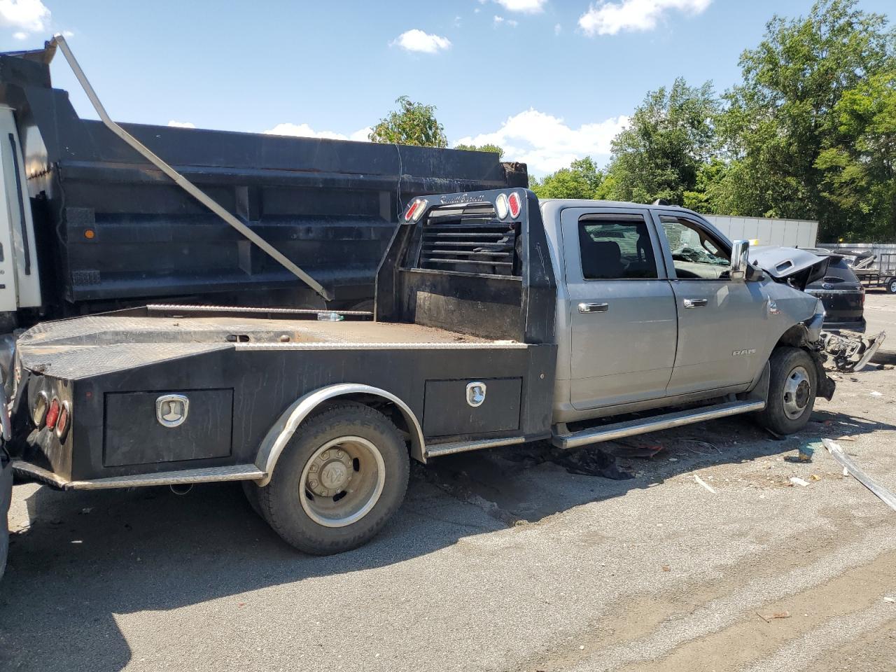 2019 Ram 3500 - Image 4