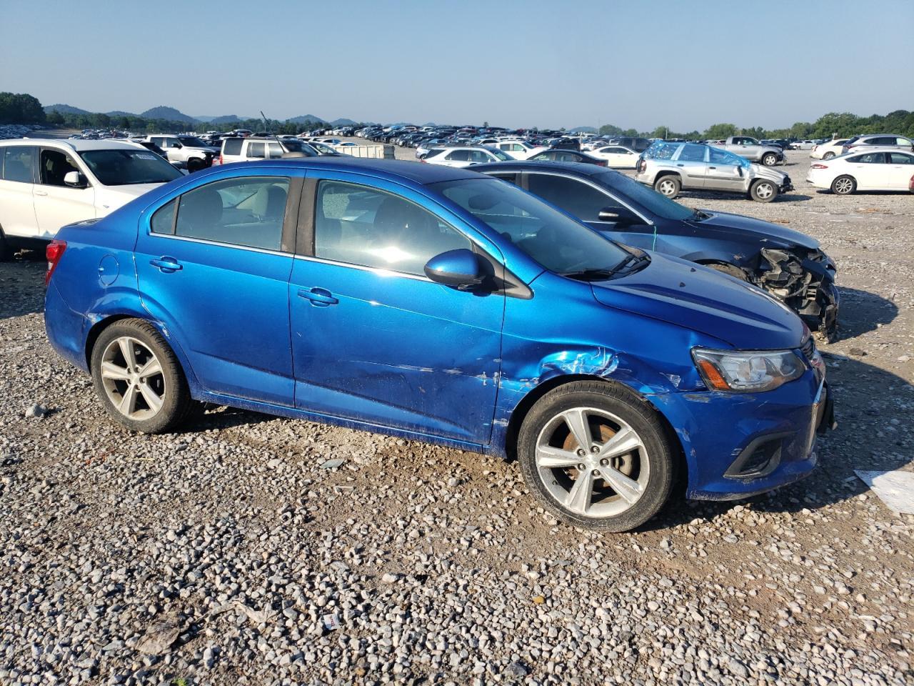 2018 Chevrolet Sonic Lt - Фото 4