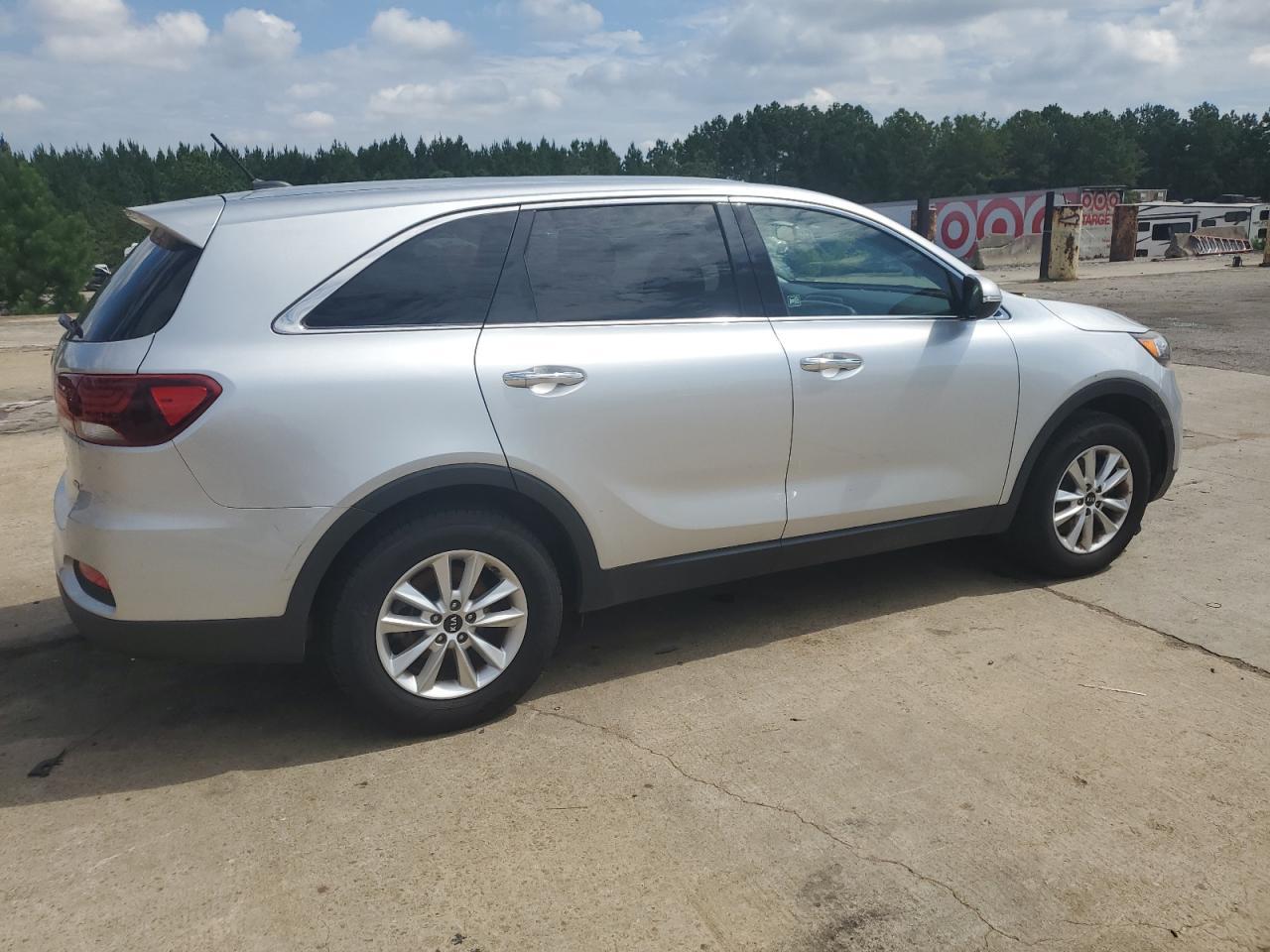 2019 Kia Sorento L - Image 3