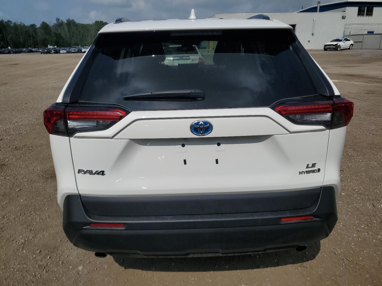 2019 Toyota Rav4 Le - Image 6
