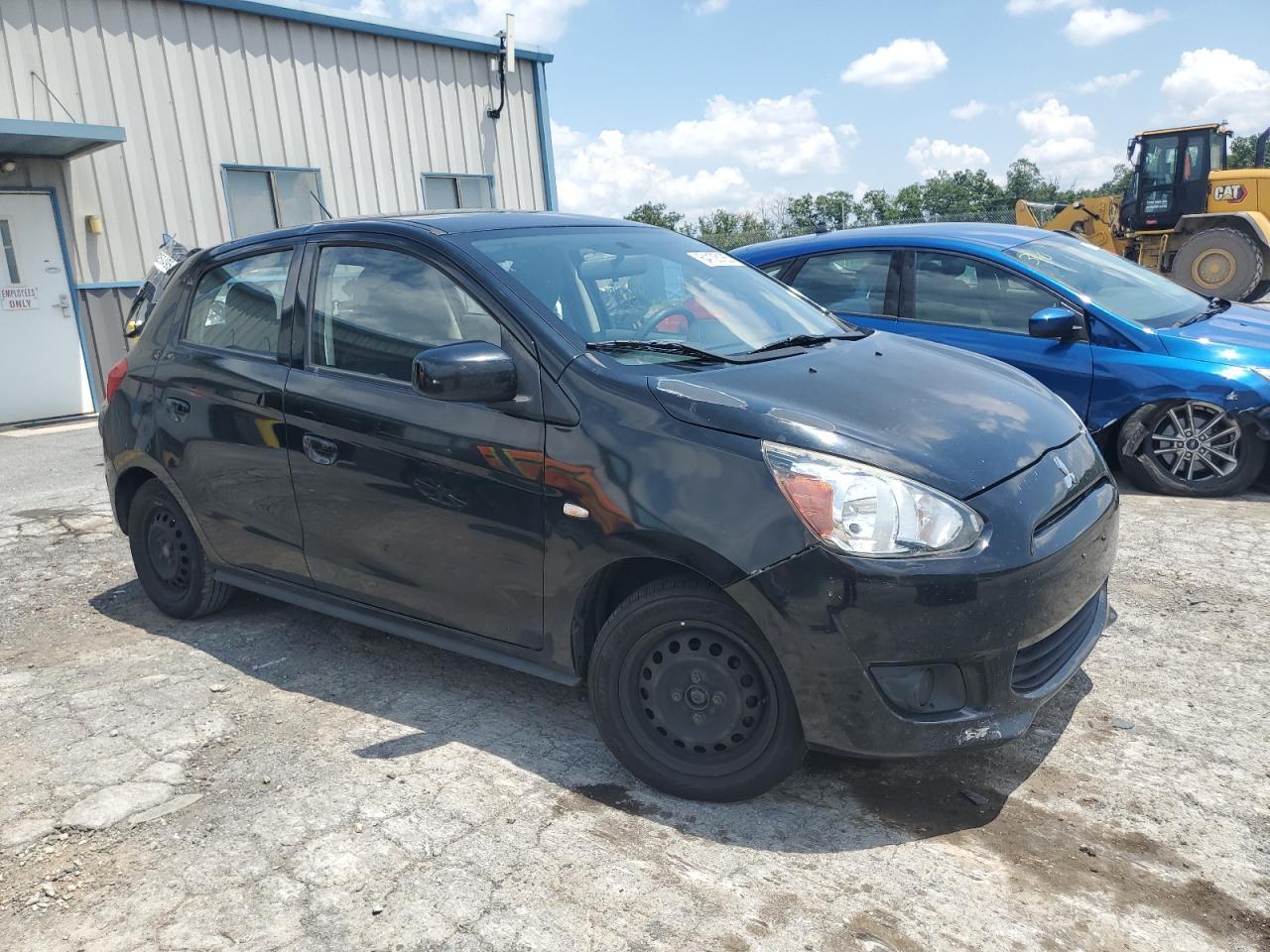 2015 Mitsubishi Mirage De - Фото 4