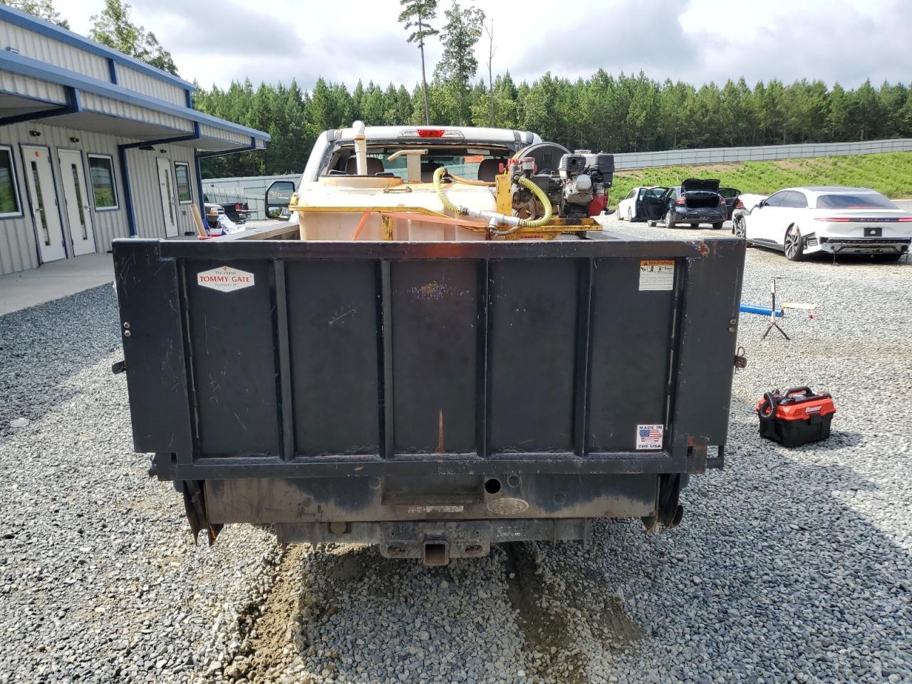 2018 Ford F250 Super Duty - Image 6