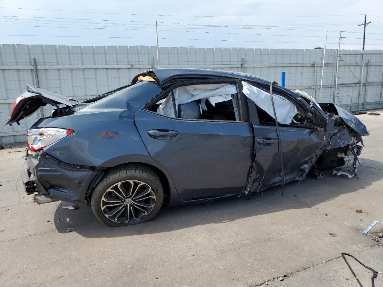 2015 Toyota Corolla L - Image 3