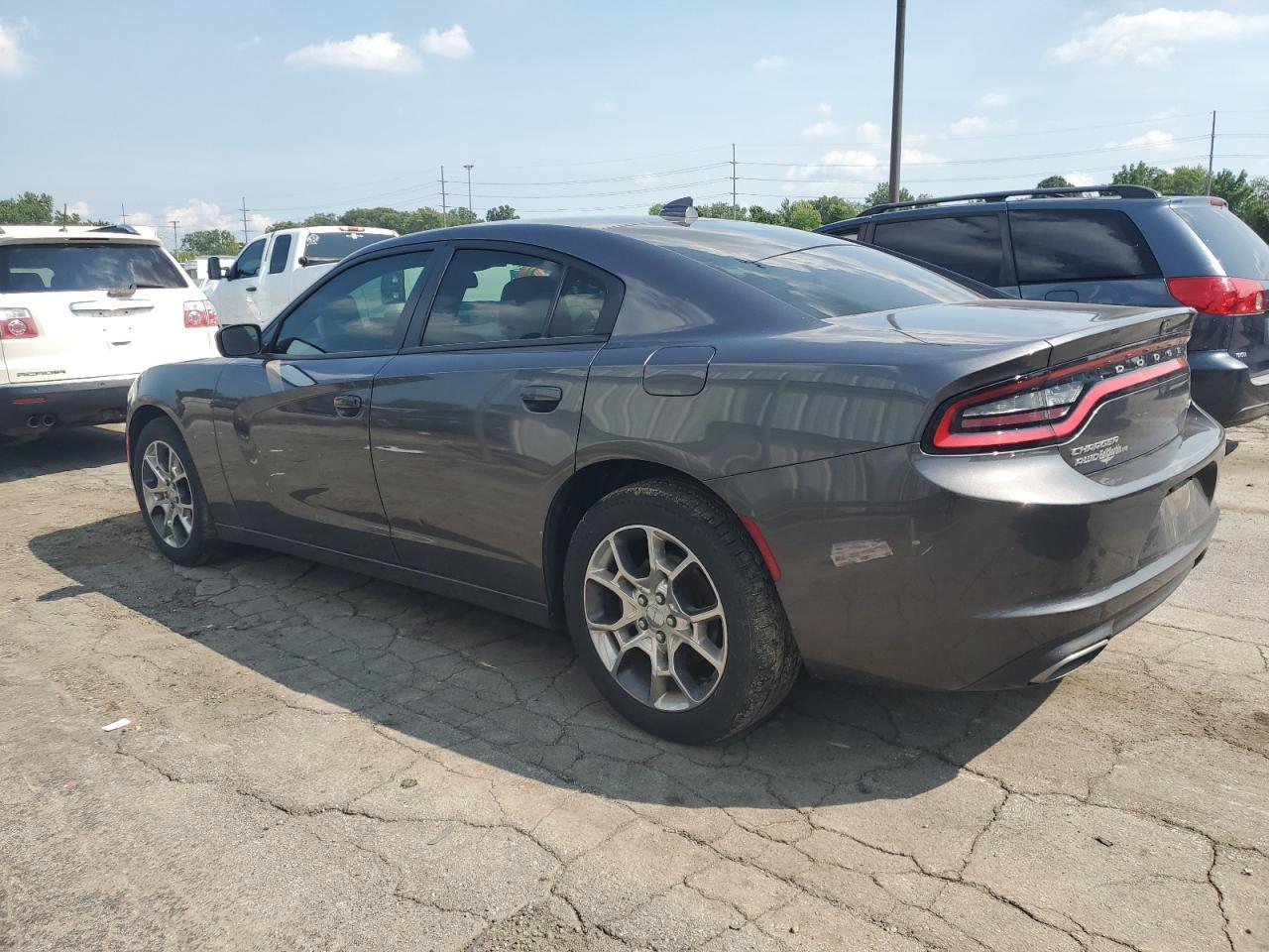 2016 Dodge Charger Sxt - Фото 2