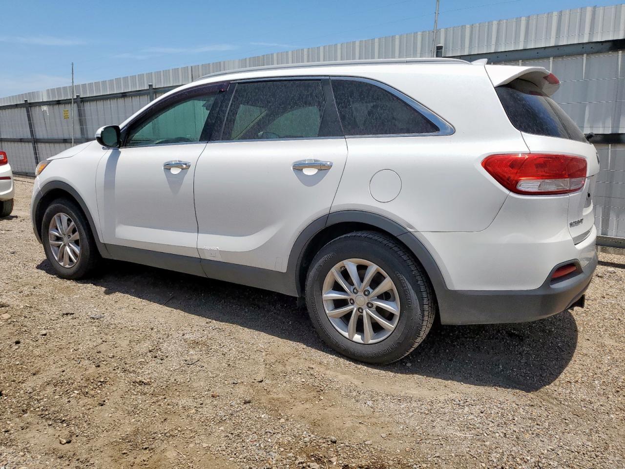 2016 Kia Sorento Lx - Фото 2